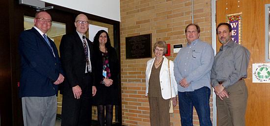 Renovation plaque 