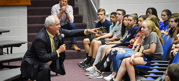 Matt Weintraub speaks to students at Maple Point