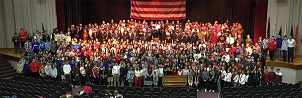 Veterans ceremony group photo